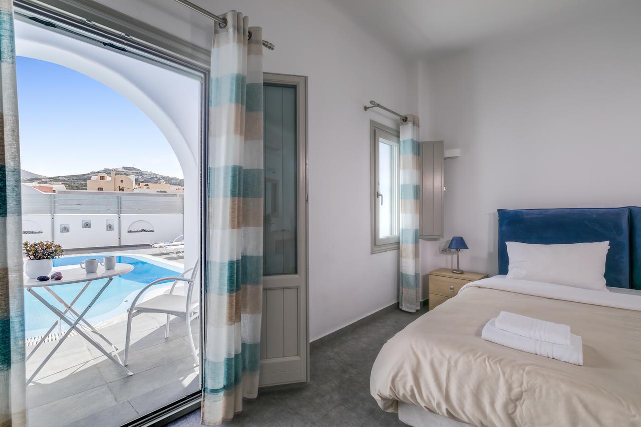 Santorini Blue Senses *
