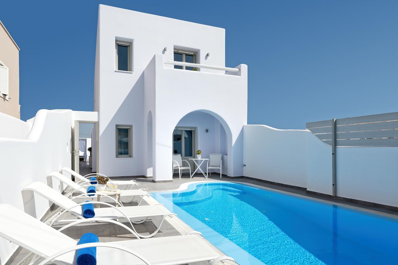 Santorini Blue Senses Mesariá